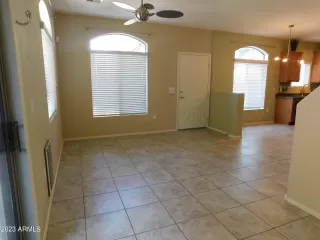 Photo #5: 6569005 Listing