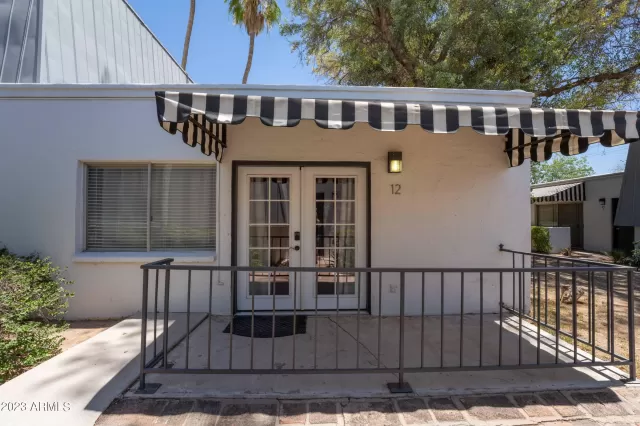 MLS: 6569178 Condo For Sale