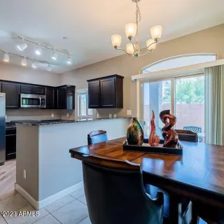 Photo #6: 6569196 Listing