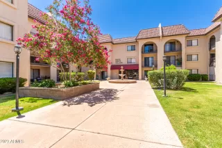 Photo #2: 6569209 Listing 