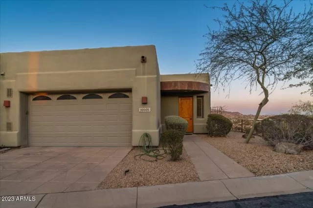 MLS: 6569215 Condo For Sale