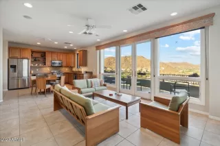 Photo #4: 6569215 Listing