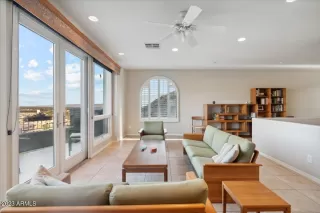 Photo #6: 6569215 Listing