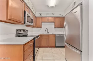 Photo #6: 6569258 Listing