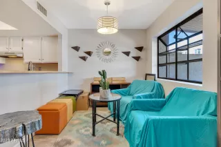 Photo #2: 6569620 Listing 