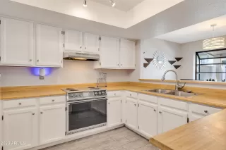 Photo #3: 6569620 Listing 