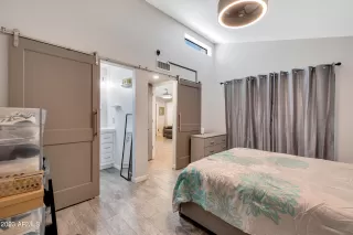 Photo #5: 6569620 Listing 