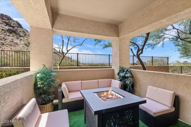 MLS: 6569634 Condo For Sale