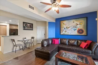 Photo #3: 6569634 Listing