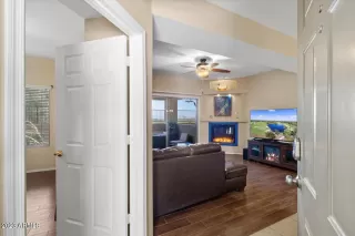 Photo #6: 6569634 Listing