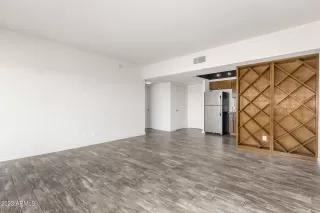 Photo #4: 6569727 Listing