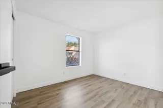 Photo #6: 6569780 Listing 