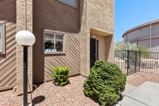 Photo #3: 6569884 Listing