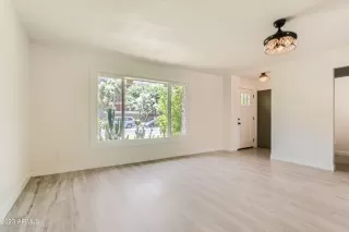 Photo #1: 6570063 Listing