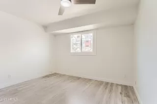 Photo #6: 6570063 Listing