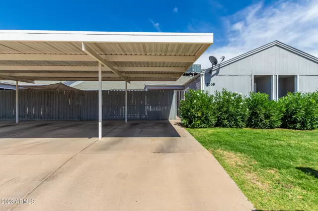 MLS: 6570065 Condo For Sale