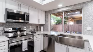 Photo #2: 6570079 Listing