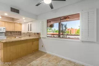 Photo #4: 6570159 Listing 