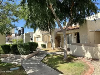 Photo #2: 6570195 Listing