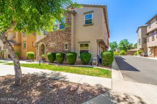 Photo #2: 6570209 Listing