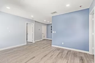 Photo #2: 6570224 Listing