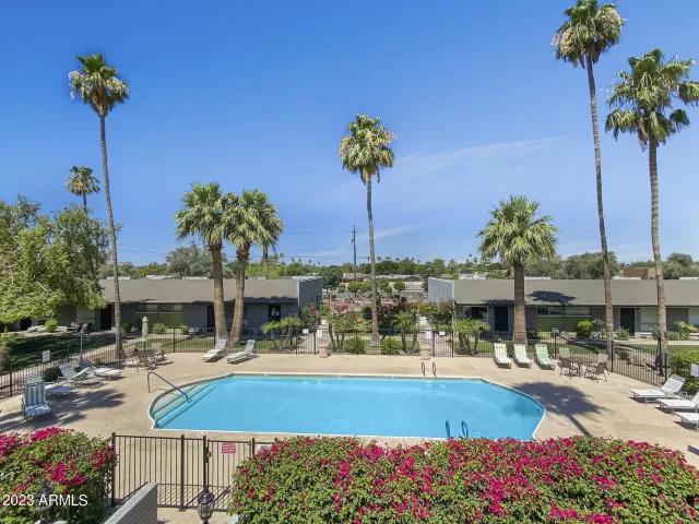 MLS: 6570245 Condo For Sale