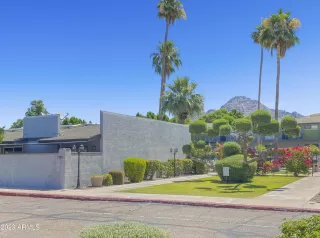 Photo #2: 6570245 Listing 