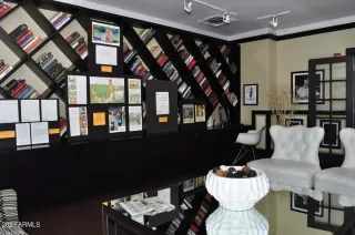 Photo #3: 6570272 Listing