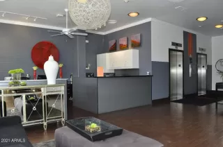 Photo #5: 6570272 Listing