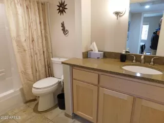 Photo #4: 6570283 Listing