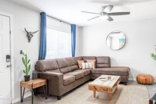 Photo #2: 6570316 Listing 