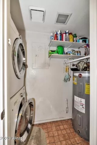 Photo #5: 6570909 Listing