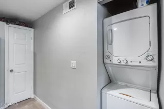 Photo #3: 6570911 Listing 