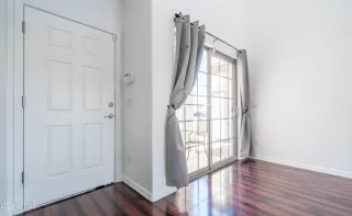 Photo #4: 6570988 Listing