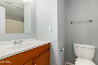 Photo #4: 6571245 Listing