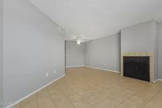 Photo #6: 6571245 Listing