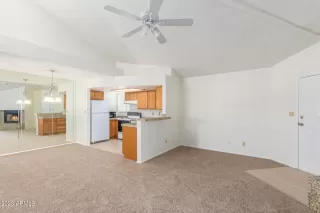 Photo #2: 6571437 Listing 