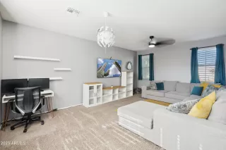 Photo #4: 6571681 Listing