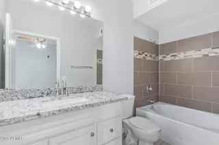 Photo #2: 6571688 Listing 