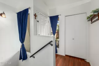 Photo #3: 6571784 Listing