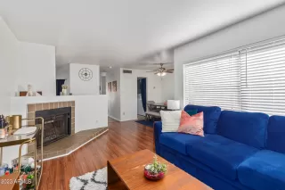 Photo #6: 6571784 Listing