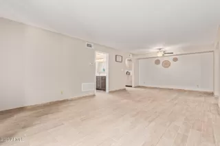 Photo #3: 6571954 Listing 