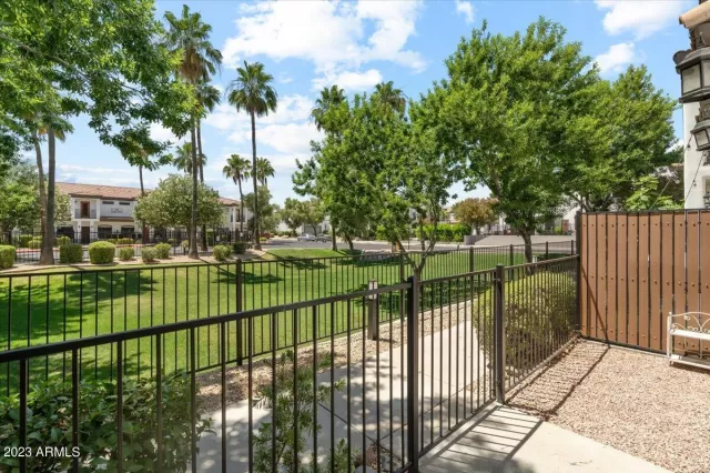 MLS: 6572089 Condo For Sale