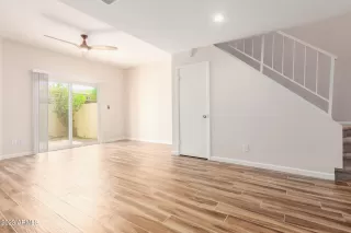 Photo #6: 6572098 Listing 