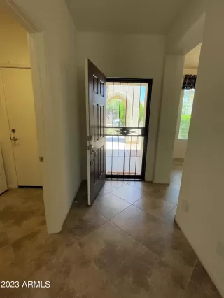 Photo #6: 6572165 Listing