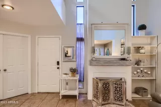 Photo #2: 6572176 Listing