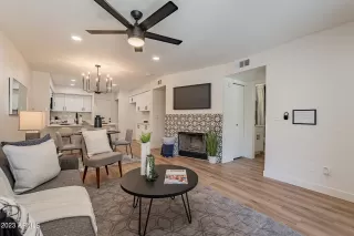 Photo #2: 6572177 Listing