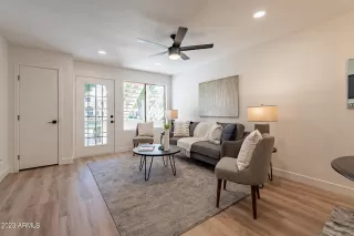 Photo #3: 6572177 Listing