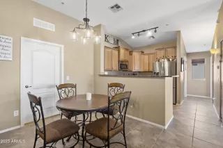 Photo #4: 6572232 Listing