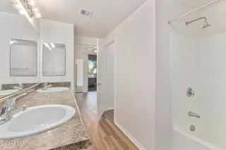 Photo #6: 6572314 Listing